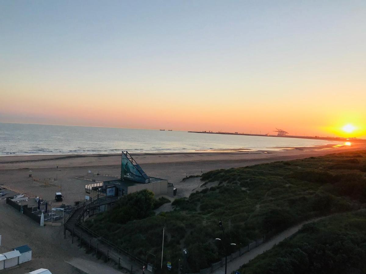 Ruim Appartement Met Zeezicht Blankenberge Extérieur photo